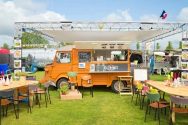 FULLY EQUIPPED FOOD TRUCK CAFE FOR SALE IN RAS AL KHAIMAH!!! BUSINESS FOR SALE!!!!